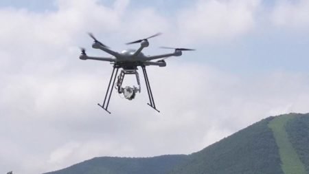 Güney Kore, 40 mm’lik el bombası fırlatıcılarıyla donatılmış taarruz dronları alıyor