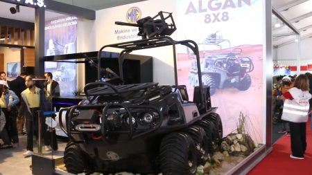 MKE’nin 8x8 silahlı amfibi aracı Algan seri üretime hazır