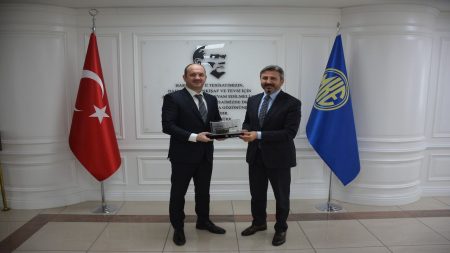 TBMM Milli Savunma Komisyonu Başkanı Aydın, MKE A.Ş.’yi ziyaret etti