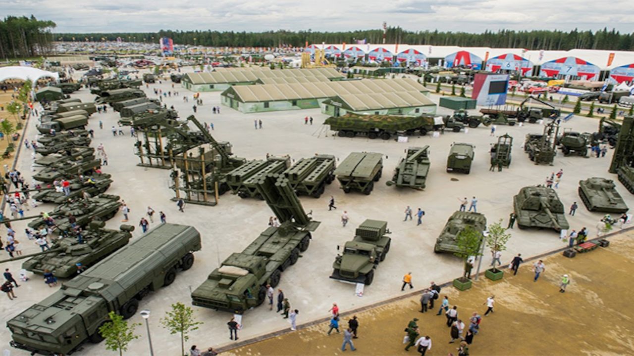 Rosoboronexport presented top 5 new Russian export products of 2021 –  Defense Here