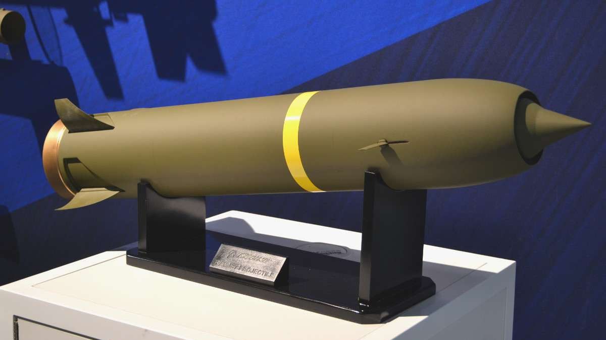 Boeing-Nammo-Conduct-Successful-Ramjet-155-Artillery-Tests-e1652440244678.jpg
