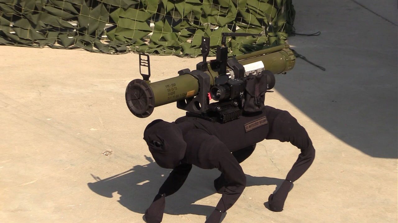 finger præst Fuld Russian firm speaks to Defensehere about armed robot dog – Defense Here