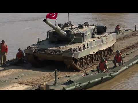 Türk Kara ve Deniz Kuvvetleri &#039;Durgun Sulardan Geçiş Tatbikatı&#039; gerçekleştirdi