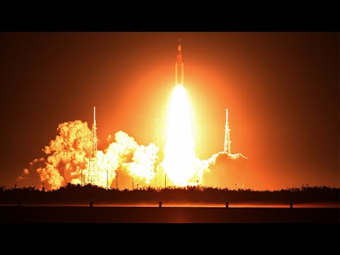 NASA, Artemis I roketini uzaya fırlattı