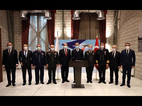 Millî Savunma Bakanı Hulusi Akar ve TSK Komuta Kademesi TUSAŞ’ı ziyaret etti