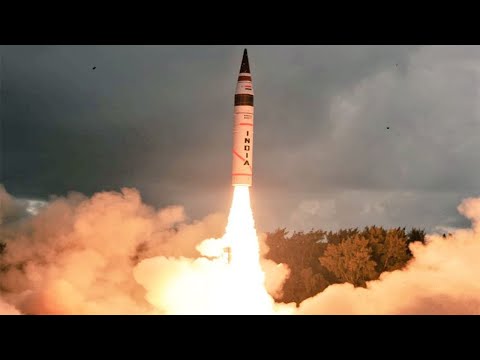 Hindistan, nükleer kapasiteli kıtalararası balistik füzesini test etti