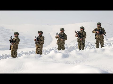 Türk Silahlı Kuvvetleri, yeni kamuflajlarıyla görev başında