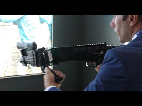 TG Savunma&#039;nın MKS-18 Köşe Silahı duvar arkasında hedefi 4K kalitesiyle görüyor